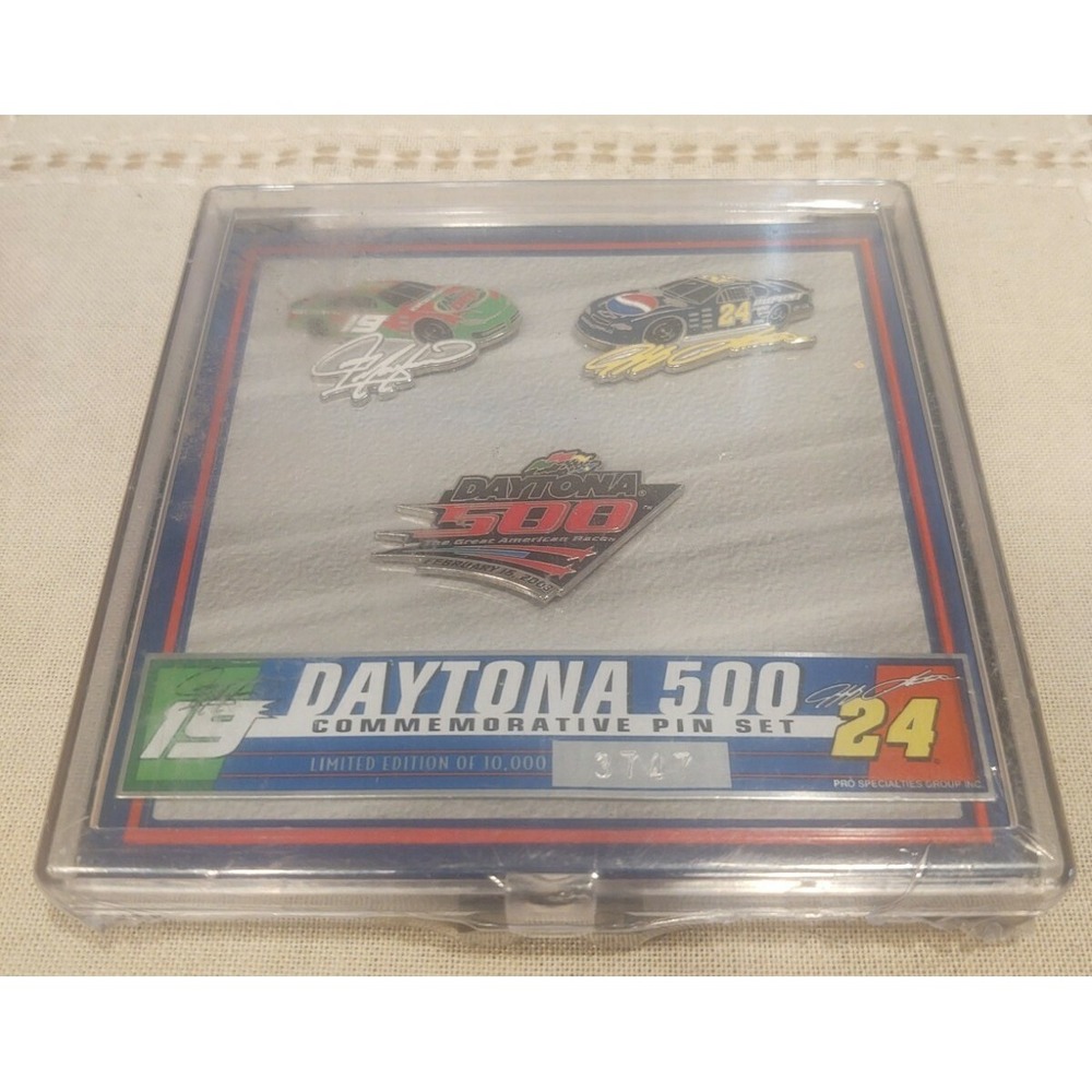 NEW* DAYTONA 500 COMMEMORATIVE PIN SET 2003 #3747 of 10,000